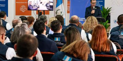 Cuerpo consular guatemalteco visita el CAR