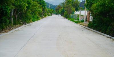 Entregan nuevo tramo carretero en Monjas.