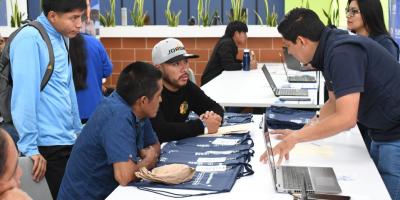 Brindan plazas vacantes a huehuetecos. 