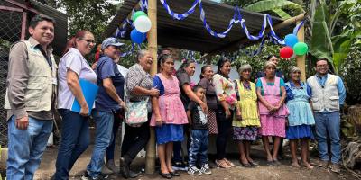 Mujeres rurales de Amatitlán capacitadas para emprender