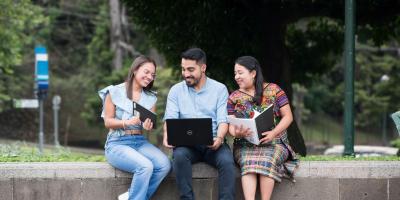 La convocatoria está abierta para aquellas personas que estén por culminar sus estudios de licenciatura.