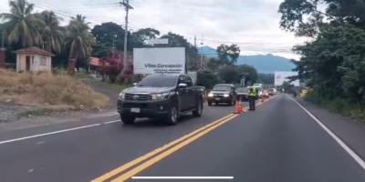 Cuando el peso es demasiado, la carretera lo resiente
