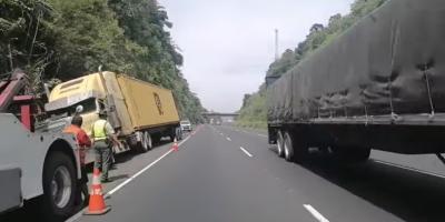 Provial atienden percance vial en Palín, Escuintla, sin personas heridas