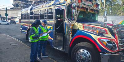 DGT refuerza la seguridad vial con operativo en terminal de zona 8