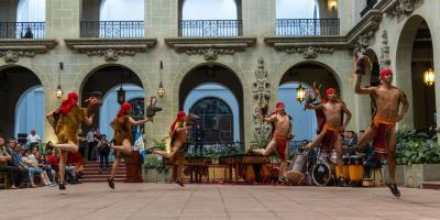 Ballet Moderno y Folklórico de Guatemala