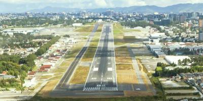 En la actualidad, once aeródromos distribuidos estratégicamente en distintos puntos del país operan bajo la administración de la DGAC