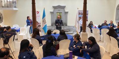 Se fortalece conocimientos del personal de la Subdirección de Documentos de Identidad Personal y de Viaje