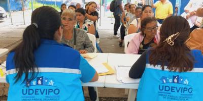 Udevipo se acerca a más familias para asegurar la escrituración de su hogar 