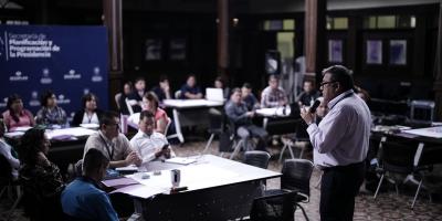 Carlos Mendoza, secretario de Planificación, brindó palabras al iniciar el Taller de Prospectiva.