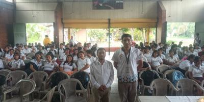  Conferencia en Coatepeque 