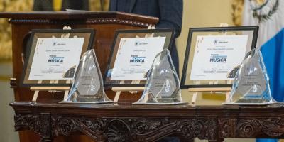 Premio a la Trayectoria y Aportes al Desarrollo de la Música