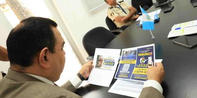 DGT y PROVIAL se suben al mismo bus por la seguridad vial