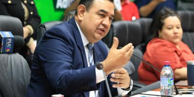 DGT participa en mesa de trabajo para fortalecer el transporte turístico en Guatemala