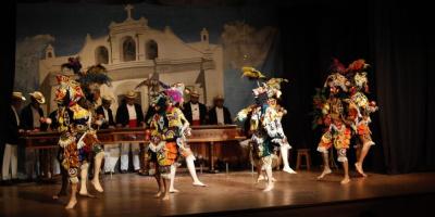 Ballet Moderno y Folklórico
