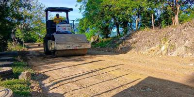 CIV y Covial mejoran ruta de terracería entre Veguitas y Olopa, Chiquimula
