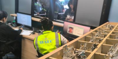 La nueva área de atención ha sido diseñada para agilizar el proceso de entrega y garantizar un servicio más eficiente, ordenado y seguro, en concordancia con los estándares internacionales de seguridad aeroportuaria.