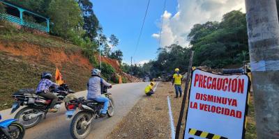 COVIAL instala nueva tubería para fortalecer drenaje entre Cobán y Xuctzul