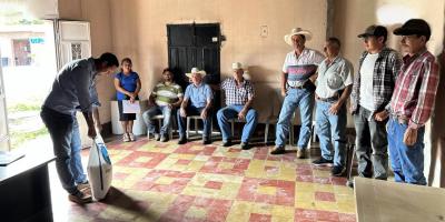 Capacitación a ganaderos de Jalapa fortalece producción