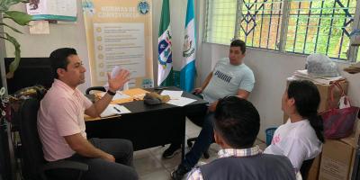 Fortalecen capacidades en Seguridad Alimentaria durante reunión de Mesa Técnica en El Asintal