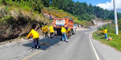 Carreteras de San Marcos renuevan su paso con asfalto y bacheo 