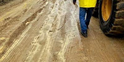 Caminos mejora ruta rural para agricultores y artesanos de San Juan Sacatepéquez