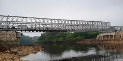 CIV atiende demanda comunitaria: listo el puente sobre el arroyo Petexbatún, tras años de espera