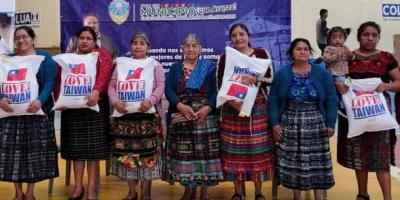 El MIDES respondió a la solicitud de 15 comunidades de 5 municipios del departamento de Sololá, entregando dotación de insumos en beneficio de alrededor de mil familias.