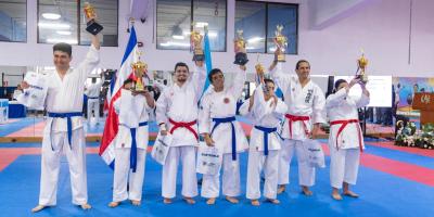 Parakarate brilla  Festival Paradeportivo