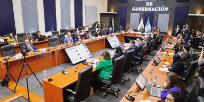 5. El Gabinete Específico de Desarrollo Social (GEDS)  celebró su sexta reunión ordinaria, en la cual se destacó la aprobación de la Política Nacional  de Juventud 2025-2040; avance clave para fortalecer la protección y el desarrollo integral de  las juventudes del país.