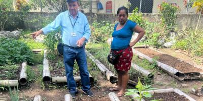 Asistencia técnica fortalece huerto comunitario liderado por mujeres