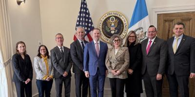 Delegación oficial de Guatemala firma acuerdo comercial con EE.UU.