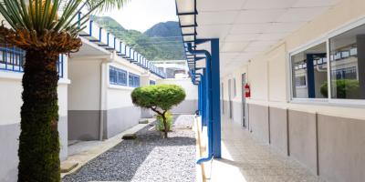 Más espacios renovados fortalecen salud, educación y servicios públicos en 15 departamentos