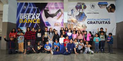 Curso gratuito de Break Dance impulsa el deporte y la expresión artística en el Parque Erick Barrondo