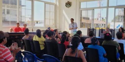 El taller se impartió para promover los idiomas maya K'iche y Mam. 
