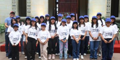 Estudiantes de Ciudad Nueva participaron en el lanzamiento de Juego Limpio FEM. 