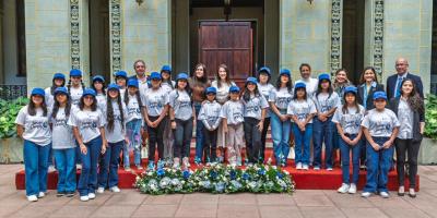 Niñas de Tierra Nueva, Chinautla apuestan por la equidad en inauguración de Juego Limpio FEM
