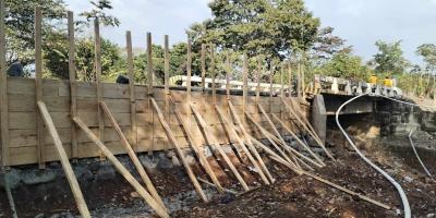 Refuerzan el puente Cantel para proteger a quienes transitan entre Quetzaltenango y Retalhuleu