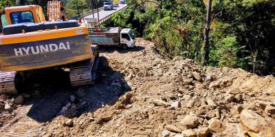Inicia instalación de puente Bailey en Santa Bárbara para mejorar la conectividad entre Baja y Alta Verapaz