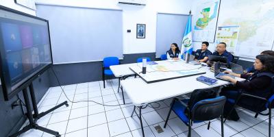 Capacitan a jefes departamentales en uso de información geoespacial