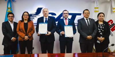 DGAC Y SAT fortalecen la coordinación aeroportuaria y aduanera para mejorar los servicios a la población 