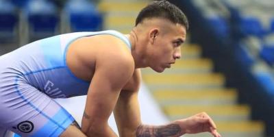 Entrenador Esteban David Pérez