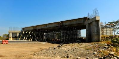 Avanzan trabajos de ampliación de carretera a cuatro carriles en Guanagazapa, Escuintla