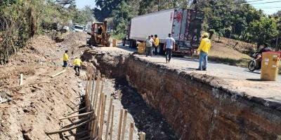 Trabajos en el km 190.3 de Retalhuleu mejoran la seguridad vial