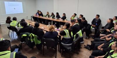 La jornada estuvo dirigida a sub jefaturas, instructores, supervisores y operadores de equipos de Rayos X, quienes diariamente tienen la responsabilidad de inspeccionar equipaje y velar por la seguridad de pasajeros y colaboradores dentro de la terminal aérea.