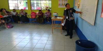 Clase magistral refuerza lengua materna en Livingston