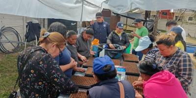 Sembrando futuro: mujeres de Esquipulas transforman el huerto en emprendimiento