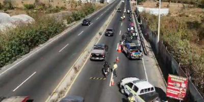 Carreras clandestinas en Chimaltenango deja 48 sanciones; 24 fueron a motoristas
