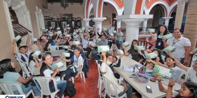 ¡El Museo Postal de Guatemala recibe a estudiantes del Colegio Adventista Moisés Tahay!