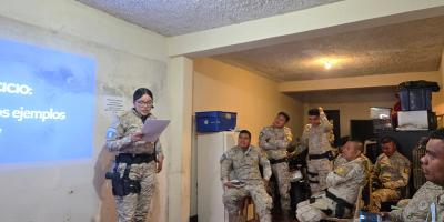 Agentes de la PNC reciben capacitación relativa a protección y bienestar animal