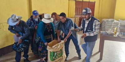 Inicia entrega de asistencia alimentaria para familias vulnerables en Aguacatán